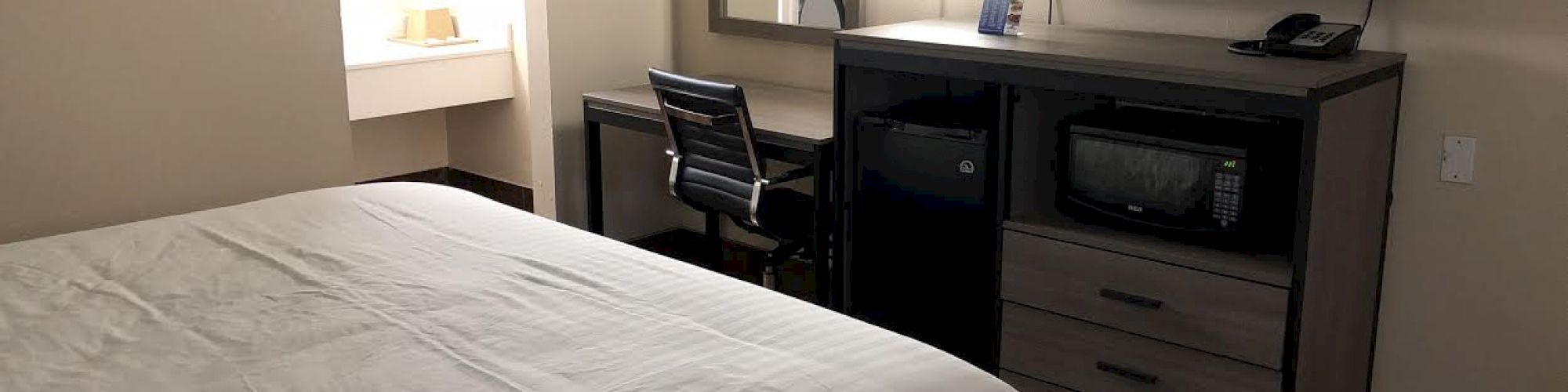 Travelers Inn & Suites